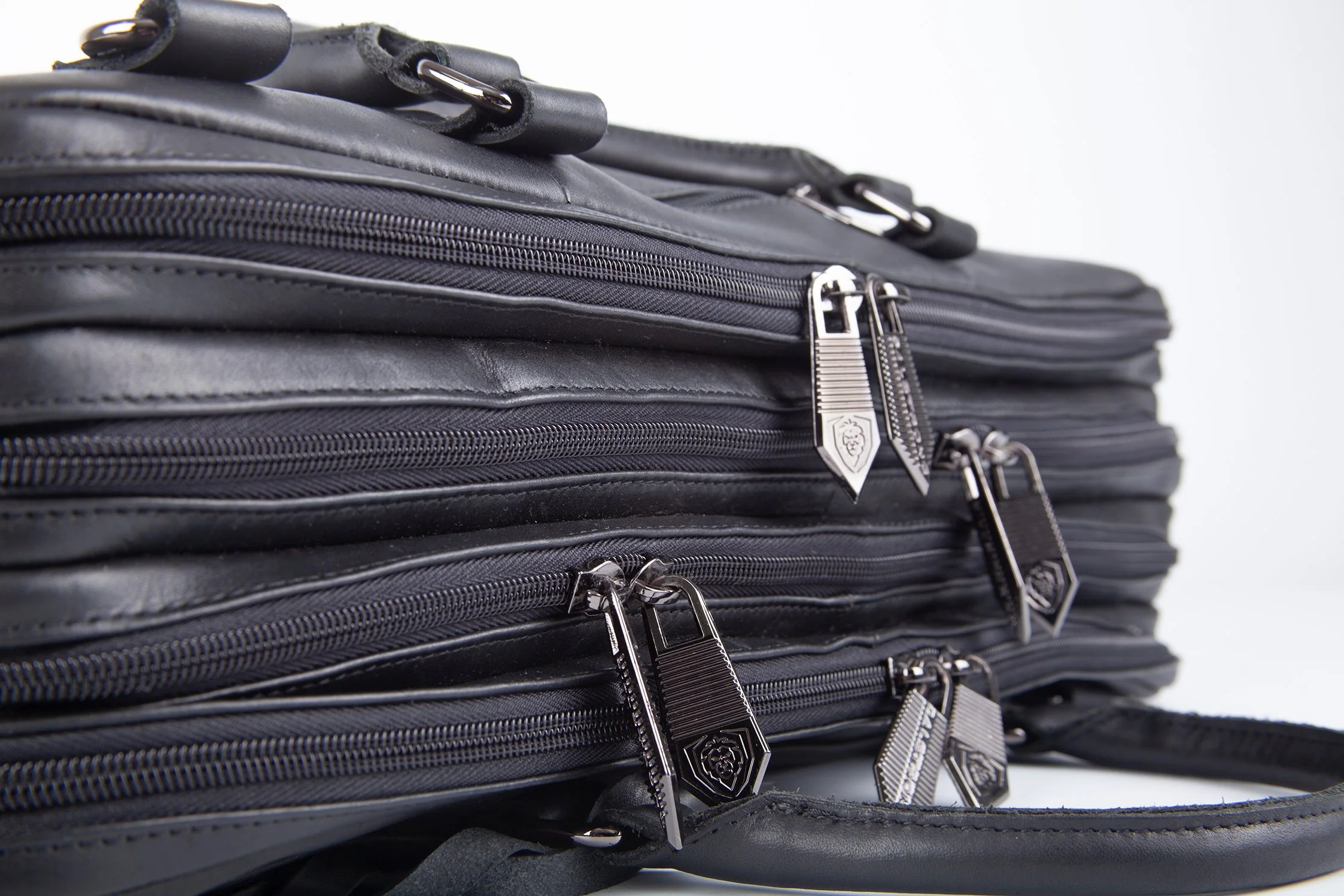 Premium 4 Pocket Knife Bag | The Culinary Commander | Dalstrong © - Image 4