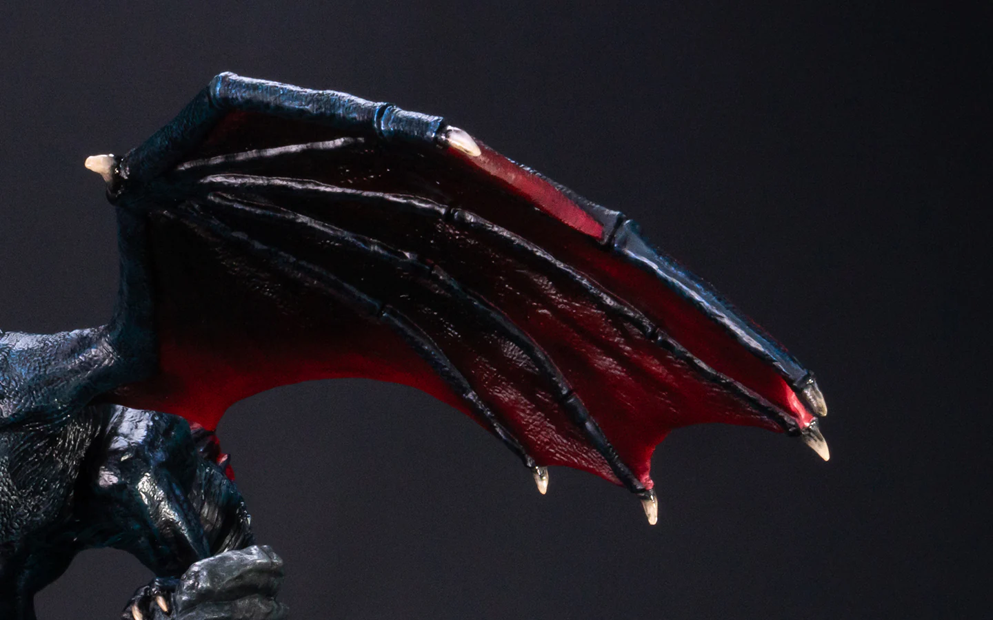 Game of Thrones™ x StudioForge™ | Drogon's Fury™ | 8.5” Collector’s Chef Knife & Sculpted Display Stand - Image 8