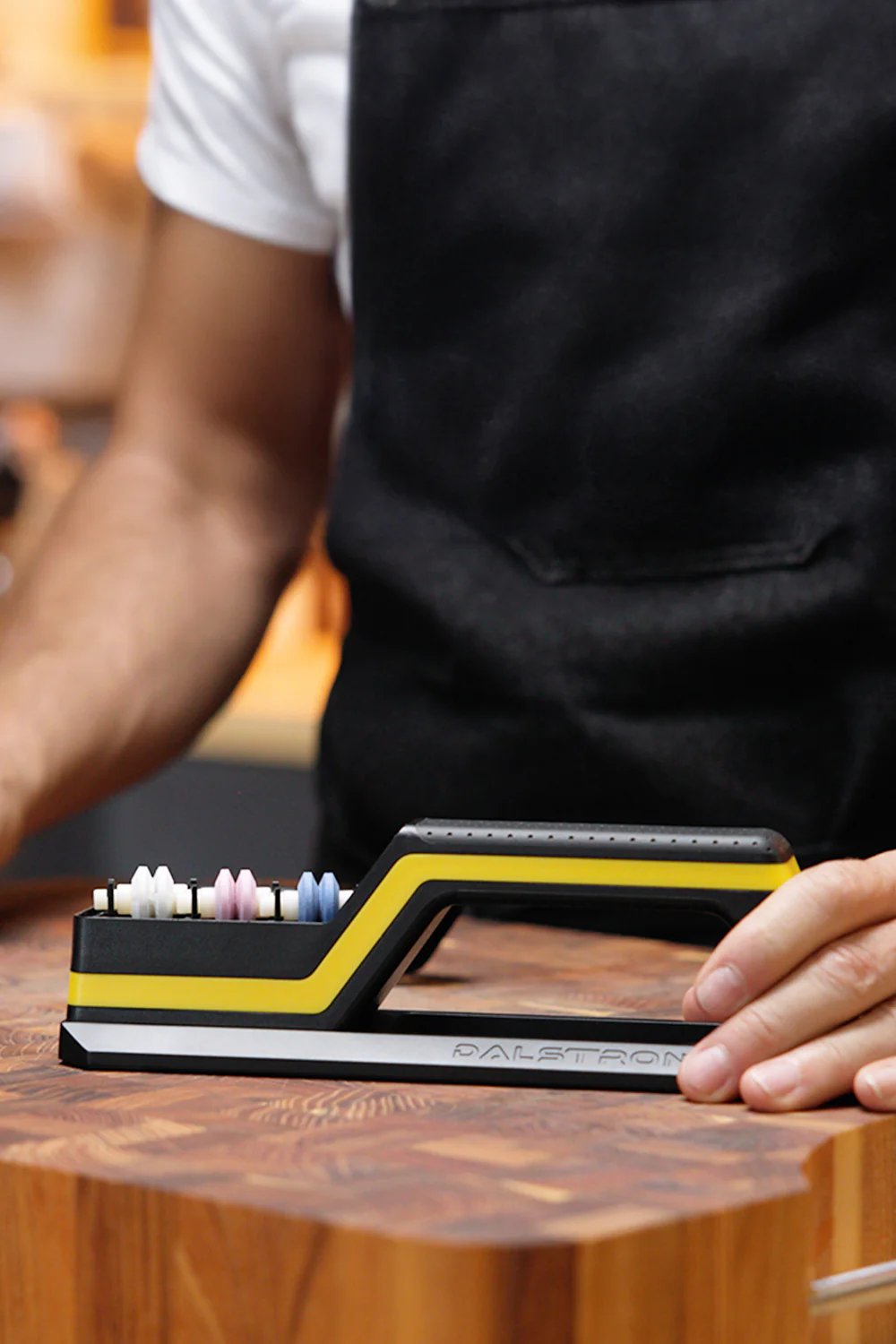 The Gladiator Bundle |  18-Piece Colossal Knife Set + Hornet Series Sharpener - Image 18